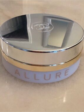 CHANEL Allure Tender Body Powder - White with Black Logo